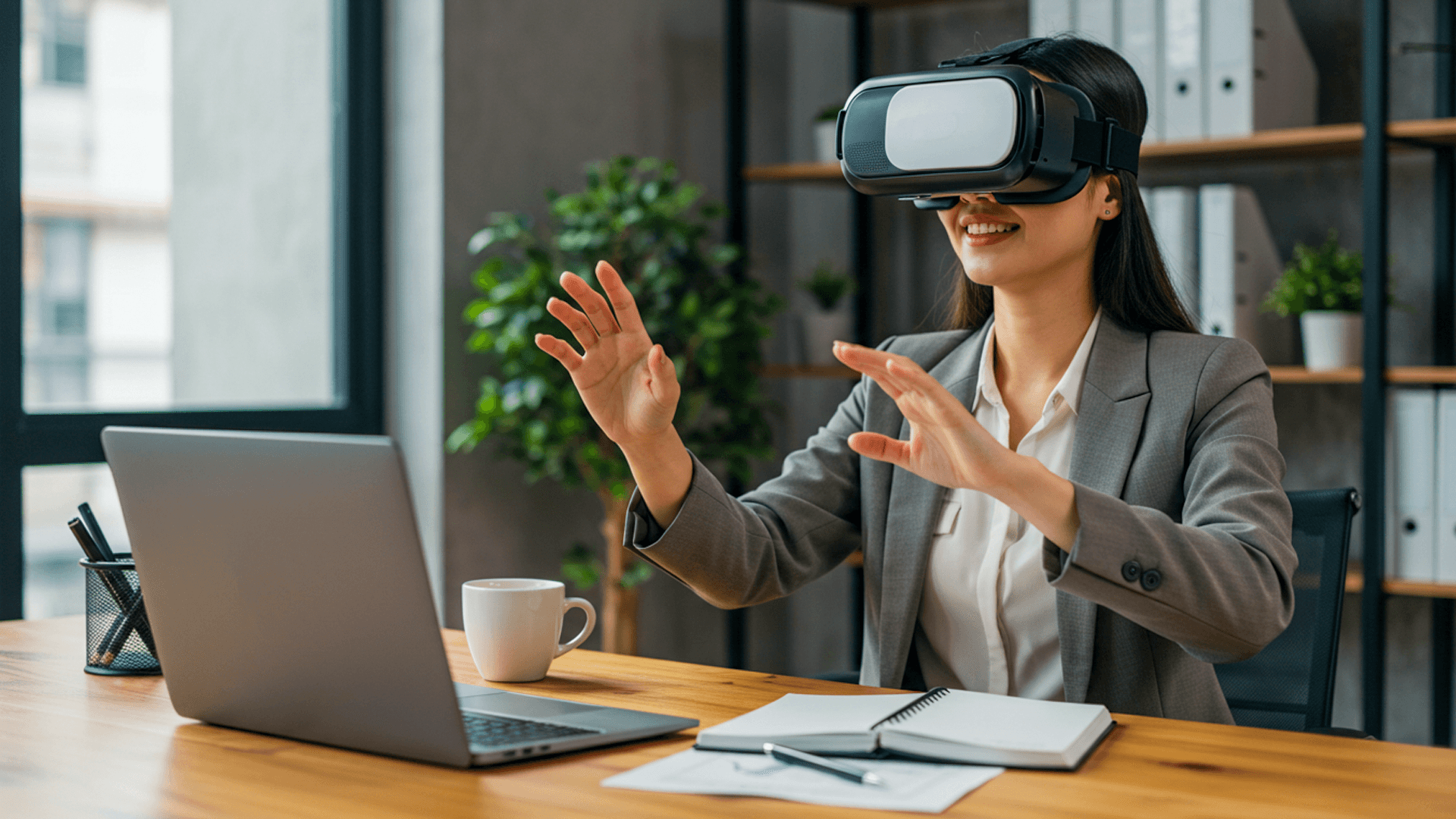 Adaptive VR Training: Using Physiological Feedback to Improve Learning & Safety